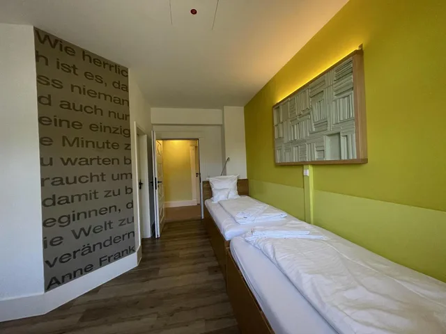 غرفة قياسية بسريرين منفصلين، Bahnhof Balingen Hotel 5/10
