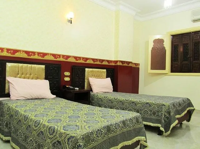 غرفة بسرير مزدوج، Arabian Nights Hotel 1/1