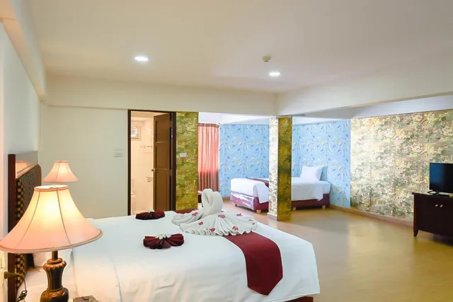 غرفة ديلوكس بسريرين منفصلين، Pattaya Hiso Hotel 2/3
