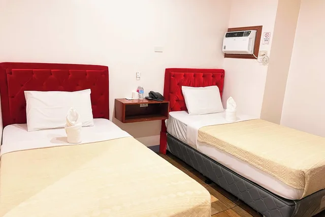 غرفة بسريرين منفصلين، FB DORMITEL SUITES 2/10