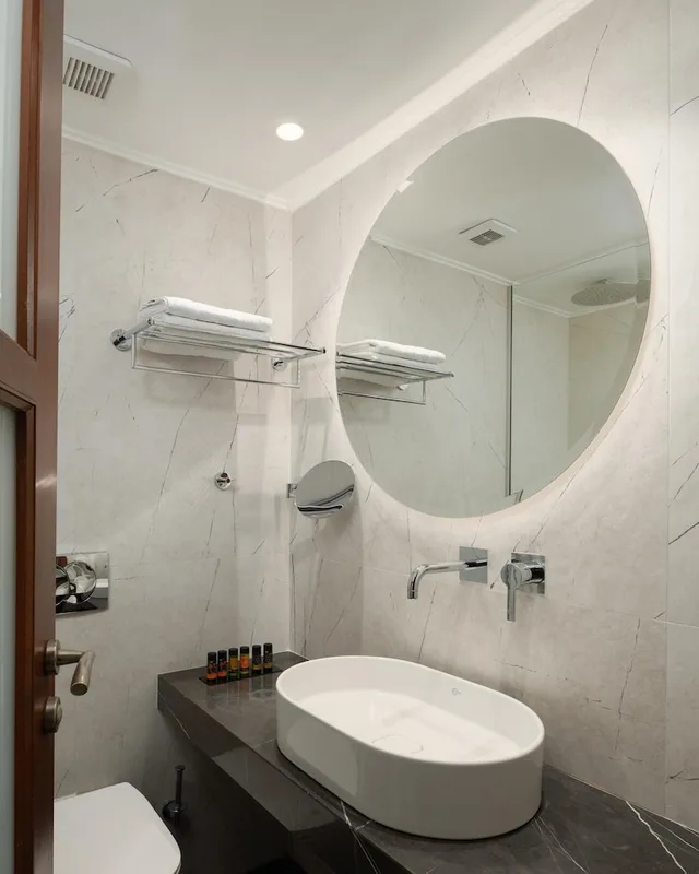Suite, Double Bed, Lateral Side Sea View، Theartemis Palace 10/10