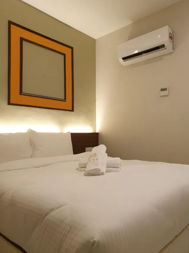 Standard, Double Bed, No Window، Ants Hotel 1/2