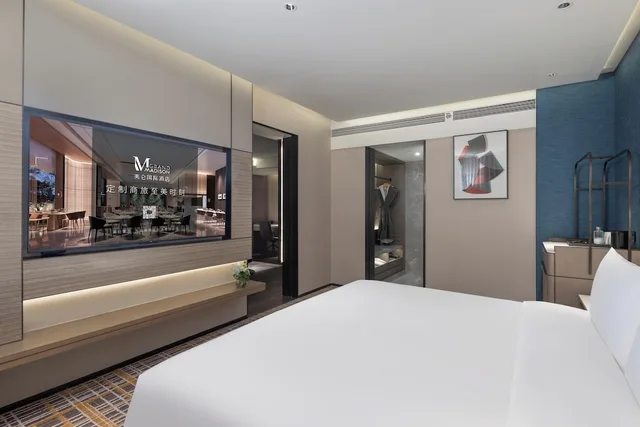 Executive, Single, King Bed, Grand Madison Shenzhen Longhua Yujing 3/4