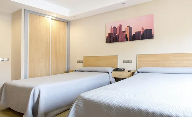 غرفة بسرير مزدوج، Olympia Hotel Ronda I 4/10