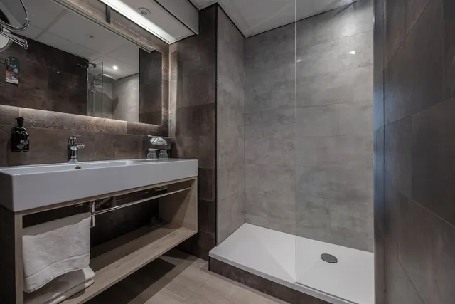 غرفة عائلية بأربعة أسرّة، Fletcher Hotel Jan Van Scorel 7/7
