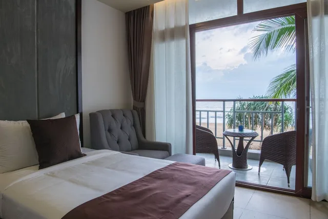 غرفة ديلوكس بسرير كينج، Jie Jie Beach Hotel 2/5