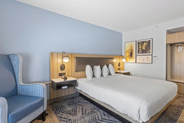 غرفة بسرير كينج، Country Inn Suites By Radisson Savannah Airport Ga 5/10