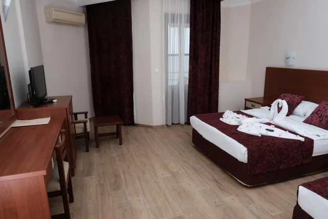 غرفة قياسية بسرير مزدوج، Anitas Beach Hotel 1/1