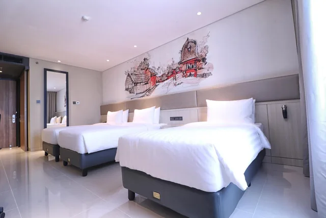 غرفة ديلوكس ثلاثية بسرير فردي، Prime Park Hotel And Convention Lombok 1/10