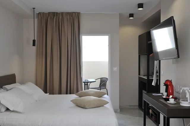 Superior, Studio, Double Bed, Acropolis View، B4b Athens 365 Hotel 5/6