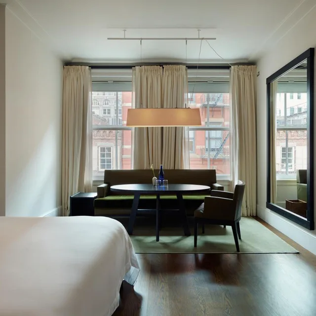Soho, Studio، The Mercer 1/6