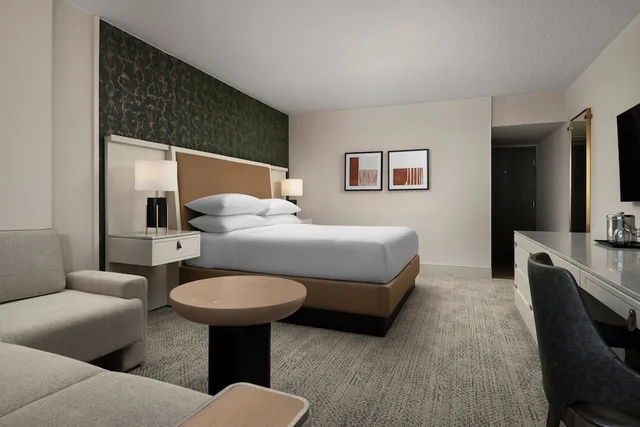 غرفة بريميير بسرير كينج، Sheraton Grand Nashville Downtown 3/6