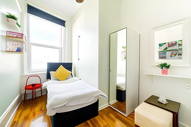 غرفة مفردة بحمام مشترك، Book a Bed Hostels (ex. Venture Hostel) 1/1