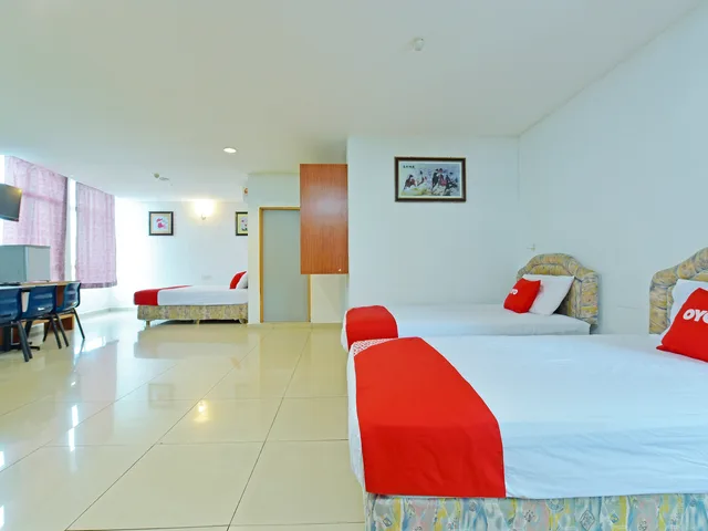 جناح بريميوم، Hotel O Sam Huat Hotel 3/4