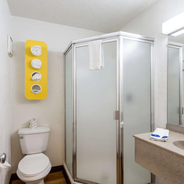 غرفة رباعية للمدخنين، Motel6 Albuquerque, NM - Northeast 7/8