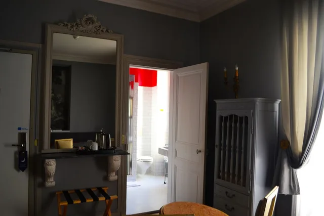 غرفة سوبيريور بسرير مزدوج، Hotel Windsor Home Paris 7/10