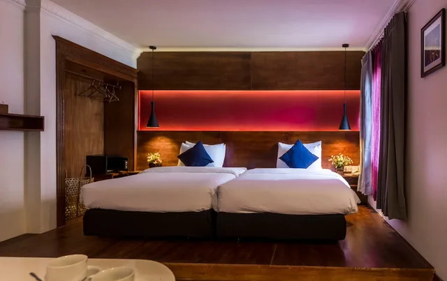 غرفة ديلوكس بسريرين منفصلين بإطلالة على المدينة، Pacific Hotel 4/9