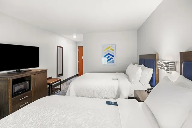 Standard, Single Bed, Holiday Inn Express Asheville Woodfin an IHG Hotel 1/10