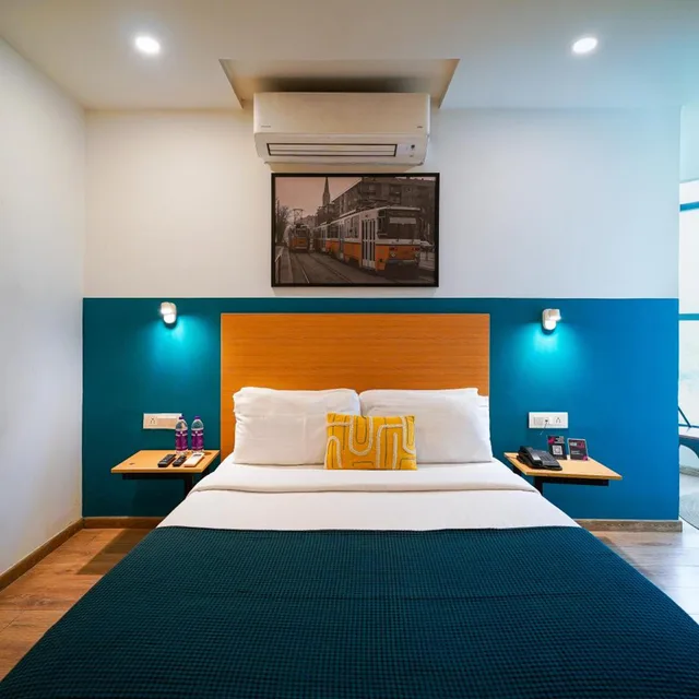 غرفة قياسية بسرير مزدوج، Olive Zip Richmond Circle by Embassy Group 2/8