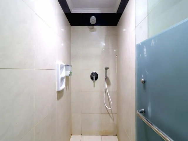 Executive, King Bed, P Hotel Jakarta 7/7