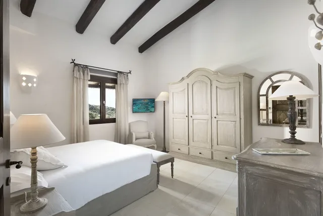 2 Bedrooms, Luxury, Apartment, 1 Single and 2 Queen Beds، Relais Villa Carola 8/10
