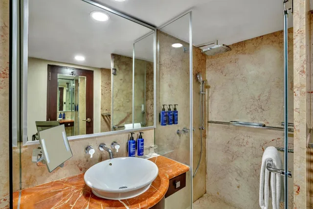 غرفة سوبيريور بسريرين منفصلين، Radisson Blu Atria Bengaluru 8/10