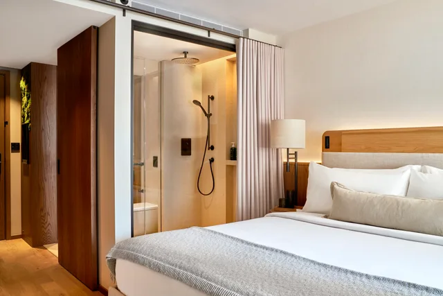 Room, King Bed, Alcove، 1 Hotel Mayfair 1/3