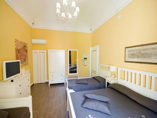 غرفة رباعية بحمام خاص، Hotel Pisa Tower 3/9