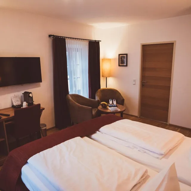 غرفة ديلوكس بسرير مزدوج أو سريرين منفصلين، Heritage Hotel Hallstatt 2/4