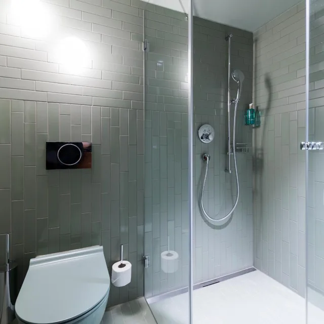 غرفة قياسية بسرير مزدوج، Hotel Aare Thun 6/7