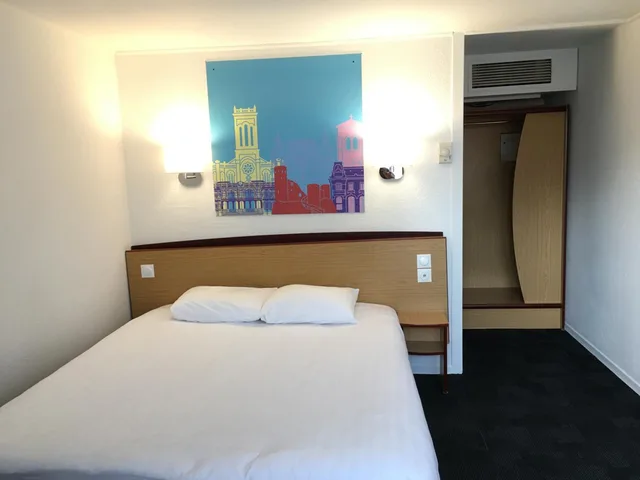 غرفة بسرير مزدوج، Kyriad Direct Marseille Est - La Valentine 3/10