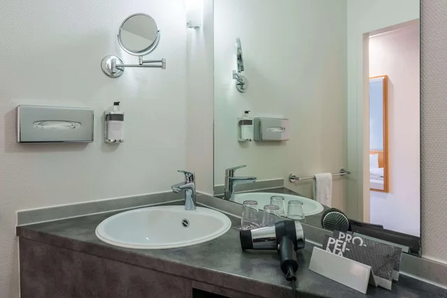 جناح جونيور بسرير مزدوج، Hotel Oberhausen Neue Mitte Affiliated By Melia 3/3
