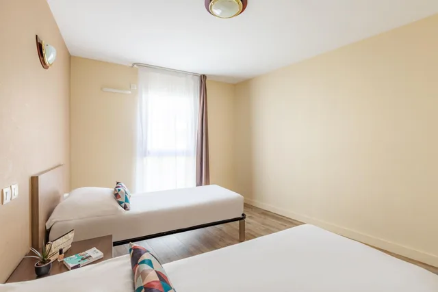 2 Bedrooms, Apartment, Double Bed, Appart City Classic Nice 3/6