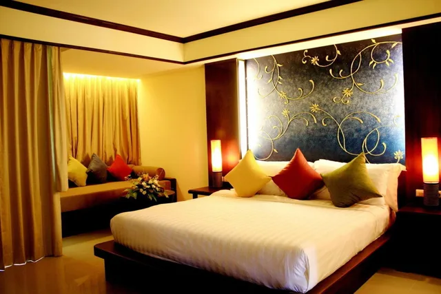 Orchid, Deluxe, 1 Queen and 1 Single Bed، Khaolak Orchid Beach Resort 1/3