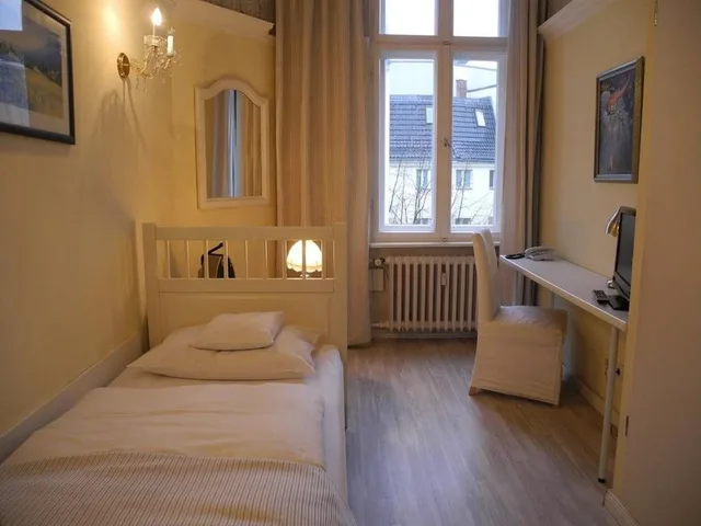 غرفة مفردة، HOTEL AUGUSTA 8/11