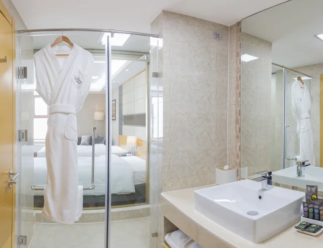 غرفة سوبيريور بسرير كينج مع أريكة، Novotel Ulaanbaatar 4/7