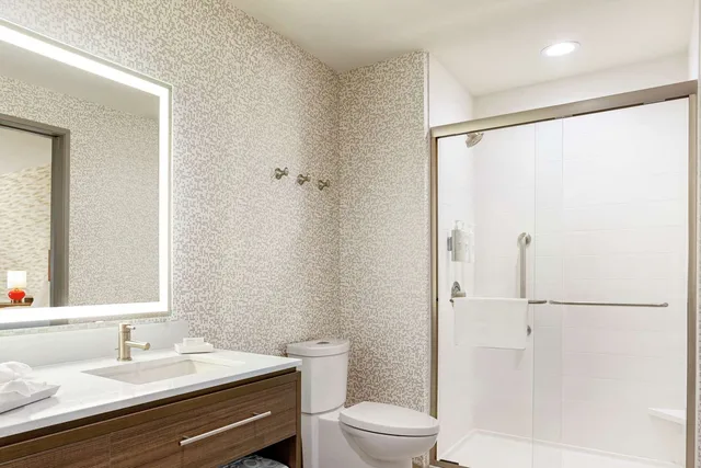 1 Bedroom, Suite, King Bed, Home2 Suites by Hilton Minneapolis University Area 2/3