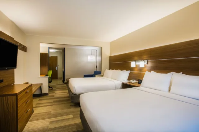 غرفة قياسية بسرير مزدوج، Holiday Inn Express Suites Cedar City 4/8