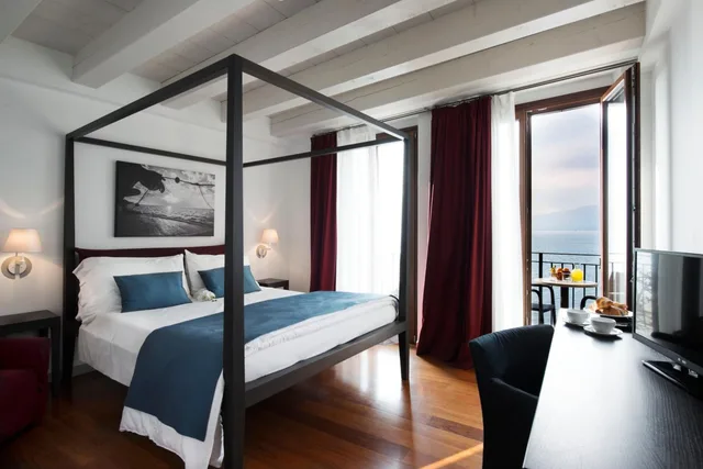 Deluxe, Double Bed, Lake View, Hotel del Porto 3/7