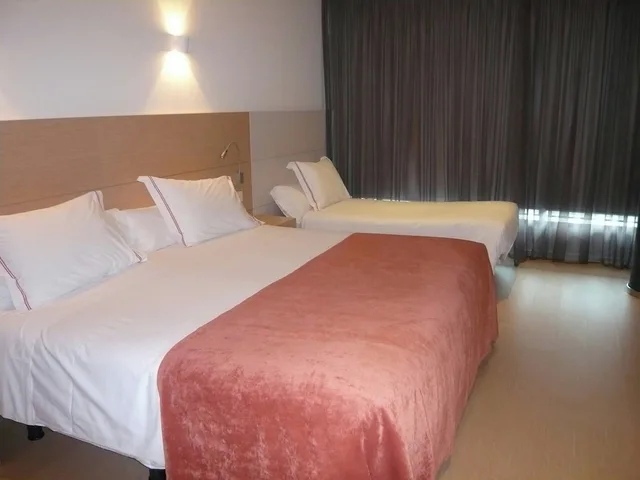 Room, Triple, 3 Beds, Sercotel Hola Tafalla 7/10