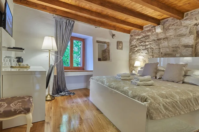 غرفة بسرير مزدوج، Villa Split Heritage Hotel 1/3