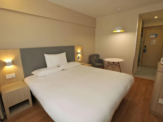 غرفة سوبيريور بسرير مزدوج، Jin's Inn Xinjiekou 1/2