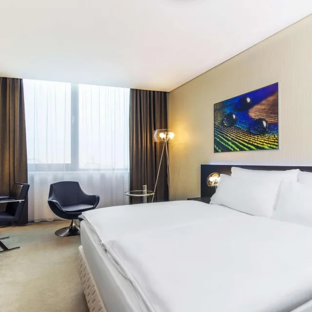 غرفة قياسية بسرير مزدوج أو سريرين منفصلين مع سرير إضافي، Nh Bratislava Gate One 4/10