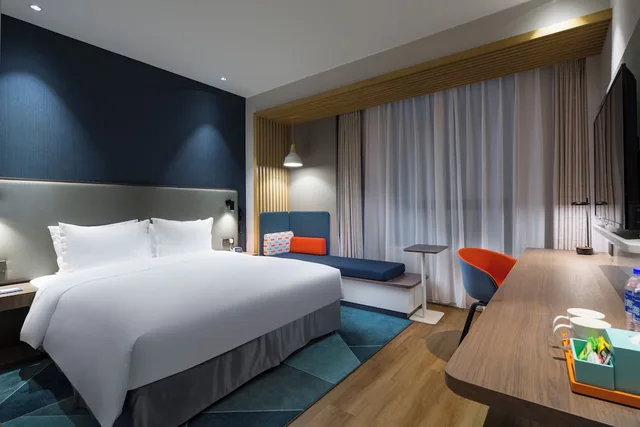 غرفة قياسية بسرير فردي، Holiday Inn Express Shanghai Kangqiao 6/9