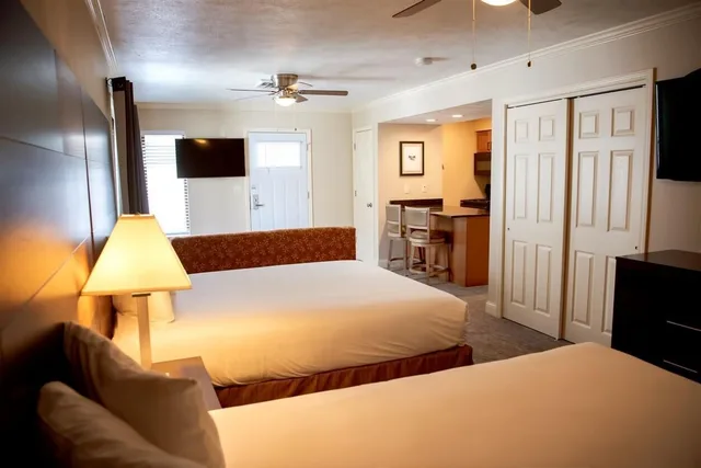 جناح استوديو فاخر بسريرين كوين بمطبخ، Chase Suite Hotel Lincoln 3/10