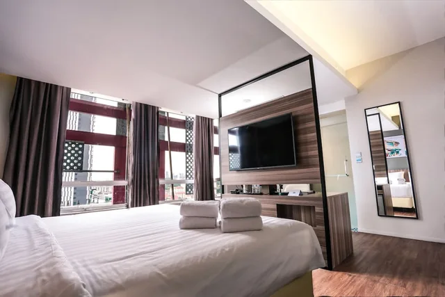 غرفة غراند ديلوكس بسريرين منفصلين، Days Hotel and Suites by Wyndham Fraser Business Park KL 1/7