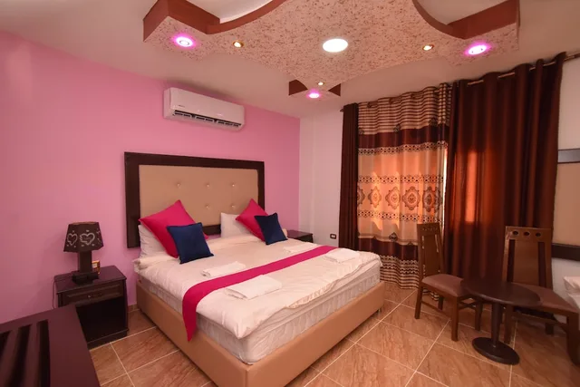 غرفة فاخرة بسريرين منفصلين، Petra Princes Hotel 1/5