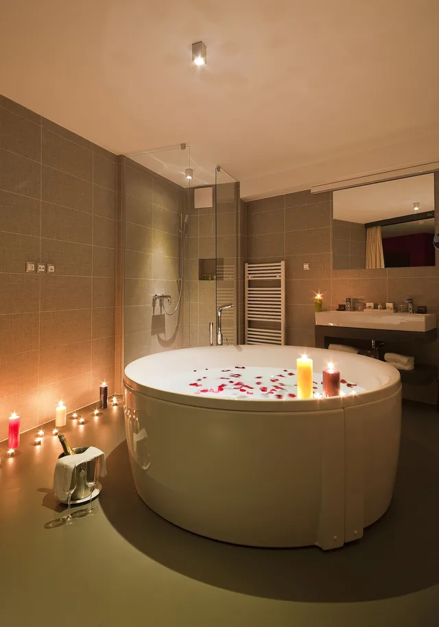 جناح ملكي، HOTEL CITY MARIBOR 7/8