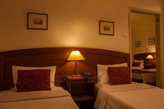 غرفة قياسية ثلاثية، Vera Cruz Residential 2/5