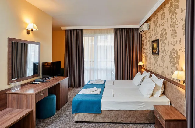 Studio, Balcony or Terrace، Hotel Forum 1/3